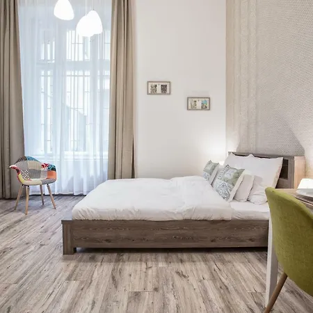 Nocleg ze śniadaniem Passage 2 3*